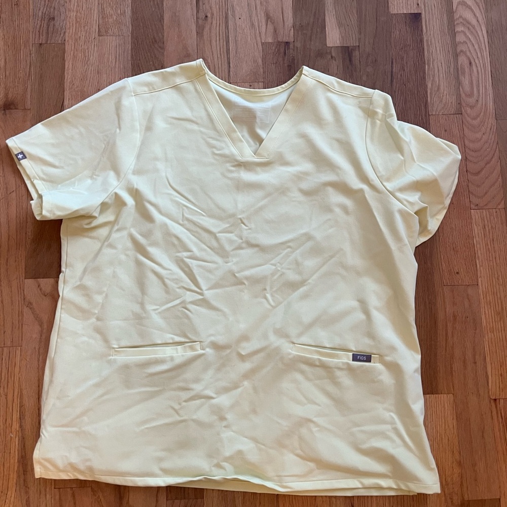 Figs Casma Light Yellow Sunlight Top XXL